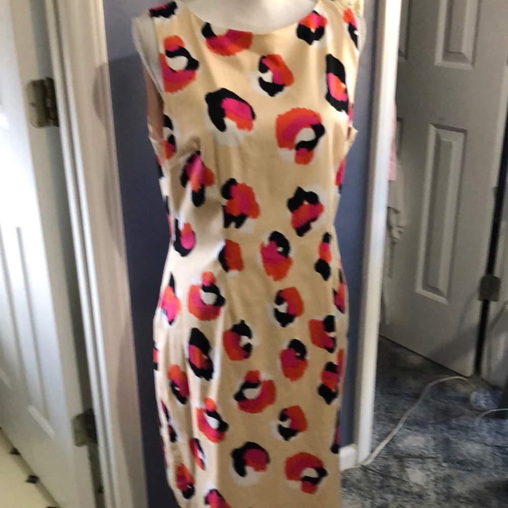 Leslie Fay sheath dress. Never worn. NWOT